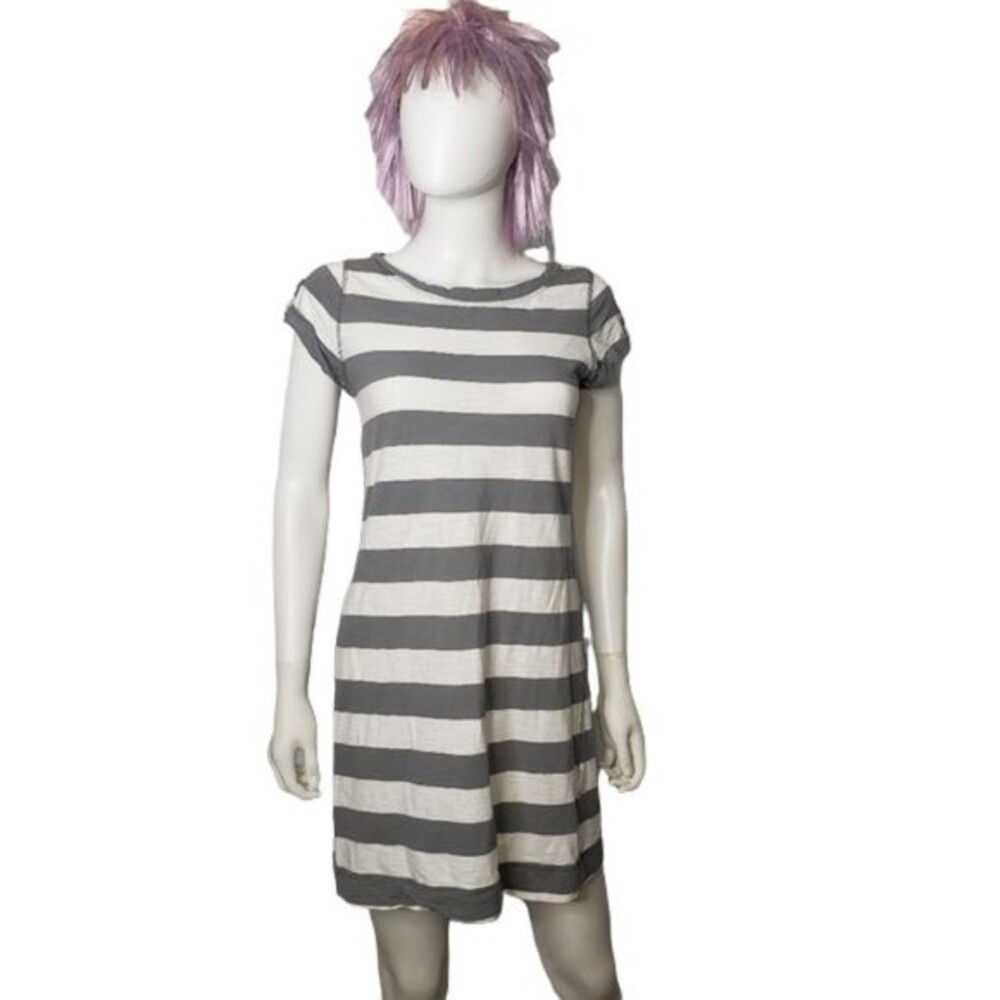 BANANA REPUBLIC GRAY AND WHITE STRIPED T SHIRT DRESS SIZE MEDIUM